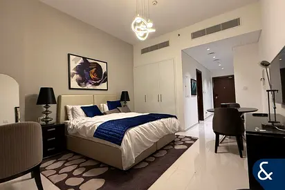 Large Studio | Vacant | Fully Furnished