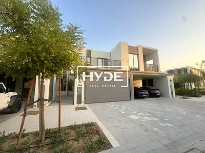 3 Beds | Internal | Close to Pool + Park