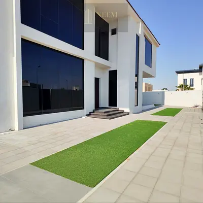 فيلا جديدة  كليا وواسعة في زاويتين | قطعة أرض كبيرة | السعر قابل للتفاوض