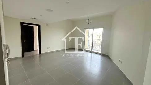 Vacant | PrimeArea | Near Bus Stop & Supermarkets