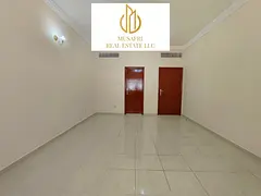 SPACIOUS 2BHK//FAMILY BUILDING//LIVE LIFE//WITH BALCONY & WARDROBES//PRIME LOCATION//