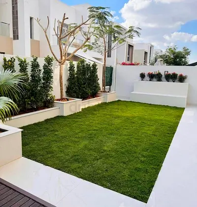 Beautiful Artificial Grass for Your Garden planter boxes