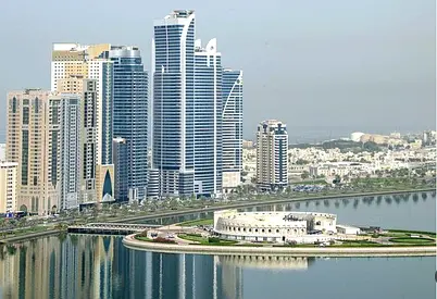 للبيع برج سكني في موقع مميز مع عائد استثماري عالي في منطقة المجاز 3