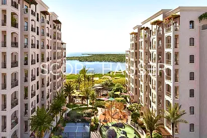 Hot Deal|Fully Upgraded& Furnished|Golf&Canal View