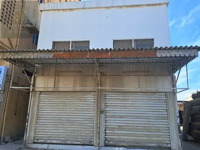 4 محلات تجارية مع ميزانين للإيجار | البلدة القديمة | رأس الخيمة | 100 ألف درهم