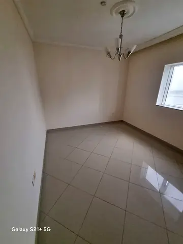 For annual rent in Sharjah, Al Taawun area: 3 bedrooms, a living room, 3 bathrooms, and a balcony. Location is close to all services.