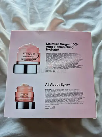 Clinique moisture surge set
