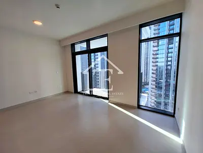 Vacant | Luxury 1BR | Prime Waterfront Living