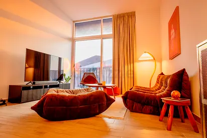 vacant new 1br, highest floor, big wardrobe, fully furnished, modern design