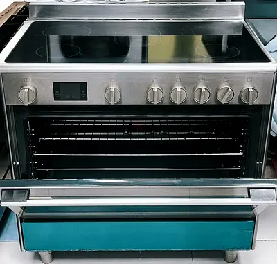 Bosch Premium Series 6 Electric Cooker – 90 cm Ceramic Top