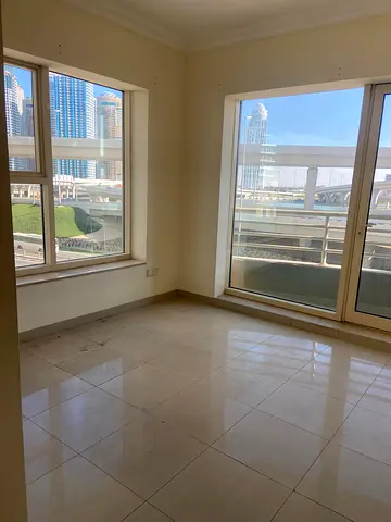 Spacious | 2 Bed | Balcony | Parking