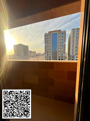 شقة غرفتين وصالة للإيجار في الجرف 3 -بنايه جديده اول ساكن – موقع مميز قريب من مخرج دبي- والسوق الصيني