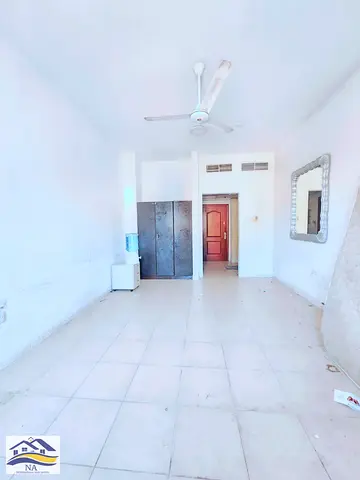 Big Studio Flat Corner Review central AC Rent 19999