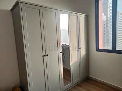 5 Door Cupboard Armoire With Mirror