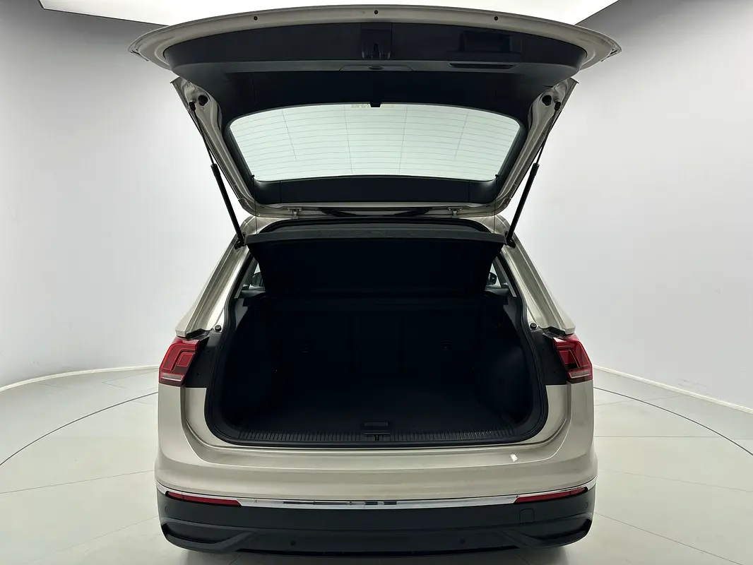 Volkswagen Tiguan 2024