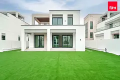 4br Single Row | Backing Green Belt | Next To Pool