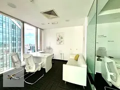 Close to Metro || Fully Fitted || High Floor || WR &amp; Pantry Inside