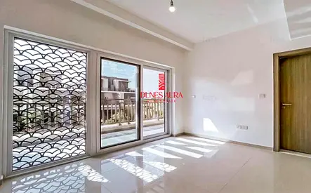 🏡 تاون هاوس 3 غرف للإيجار | كاميليا في داماك هيلز 2