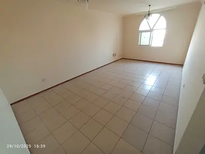 💯 Annual Rent in Ajman 💦 Two-bedroom apartment with a living room and two bathrooms, air conditioning 🏡 Location: Al Rashidiya 3, Old Traffic Stree