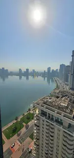 For Rent Luxury 2 Bedroom Apartment with Living Room in a Frontline Tower on the Lake with Stunning