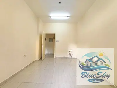 Cheapest rent 2BHK with balcony 34k only for king faisal road