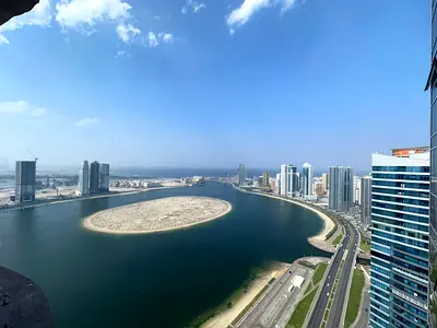 للبيع 3 غرف  وصالة مع اطلالة بحرية  في برج اساس