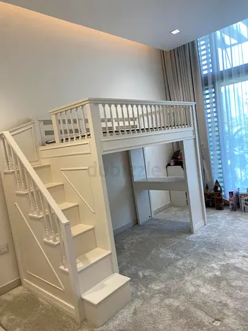 Pottery barn bed Set with mattress