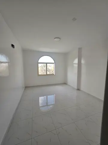 💯للايجار السنوي بعجمان  💦شقة غرفتين وصالة وبلكونة و4حمام تكييف اسبليت  🏡الموقع . الروضة 2  ✅السعر 40.000 ألف  ✅الدفعات 12  ✅التامين كأش 📱055735346