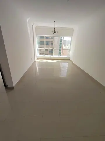 Apartment for Annual Rent – Al Taawun – Sharjah 📍 Location: Al Taawun – New Al Taawun Street, Sharjah 🇦🇪 🏠 Unit Details: • 2 Bedrooms 🛏️ • Spacio
