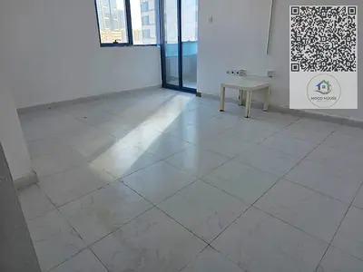 ✨ شقة للبيع – أبراج الفالكون، عجمان ✨ شقة واسعة ومميزة متاحة الآن للبيع في أبراج الفالكون – عجمان، بموقع حيوي وإطلالة بحرية رائعة. هذه الوحدة تعتبر فر