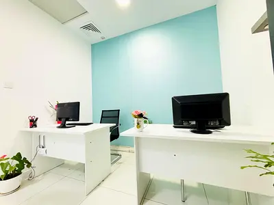 Fully Furnished office | Free utilities | Direct From Owner