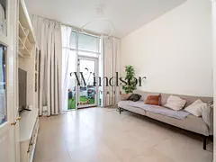 Tenanted | Low Floor | Spacious Balcony