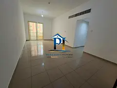Big saiz 2bhk available 68k with 3 washroom all facilities
