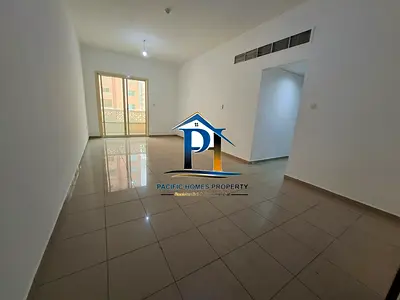 Big saiz 2bhk available 68k with 3 washroom all facilities
