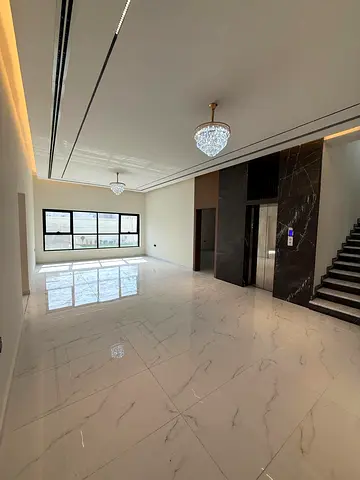 للبيع فيلا راقية في الحوشي