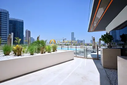 Fully Furnished | Higher Floor | Community View