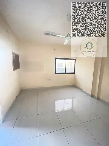 للإيجار السنوي شقة سكنية في إمارة عجمان – منطقة ليوارة 2 تتوفر شقة مميزة للإيجار السنوي في موقع حيوي بمنطقة ليوارة 2 في إمارة عجمان، تتميز بسهولة الوص