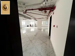 For Annual Rent – ​​Spacious First-Floor Office – Strategic Location on the Main Street A pr