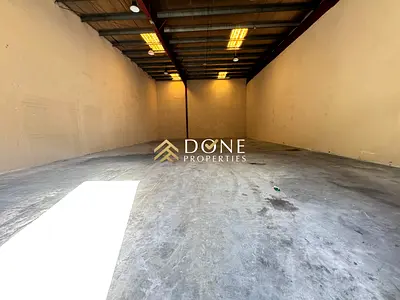 Luxury wharehouse very prime lecation business area ready to move only jest 180k