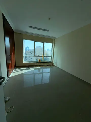 For sale distinctive apartment in Al Muhandis Tower