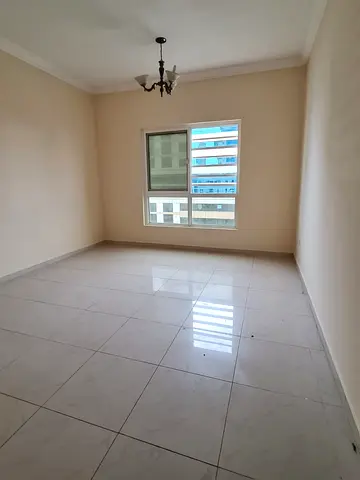 عرض خاص ومحدود – آخر وحدة متاحة  شقة عائلية مميزة بمواصفات ممتازة    تفشقة غرفتين وصالة في القصباء – برج كوين مساحة واسعة مع حمّامين وموقف سيارة مجاني