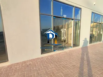 SHOP AVAILABLE FOR RENT ON PRIME LOCATION ON AMAAN STREET NEAR MADINA MALL IN 120K ONLY.
