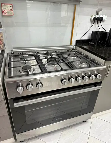 Brand Super General 5 Burner Full Gas Cooker Range Size 90cm