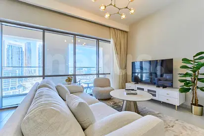 Vacant | High Floor | Canal View