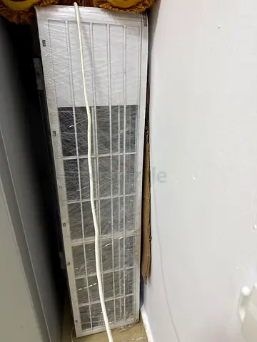 Used Air Conditioner in below 1 year. Still warranty available