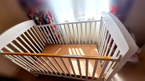 Baby Crib in a very good Conditon for Sale