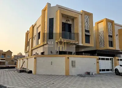 فيلا جديدة و زاوية للبيع في موقع مميز و استراتيجي