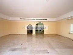 Big Villa 6 rooms with compound