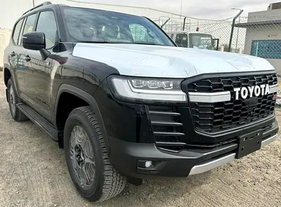 2026 Toyota Land Cruiser LC300 GR-Sport (Full-Option with Radar) 3.5L V6 Twin Turbo Petrol A/T 4WD