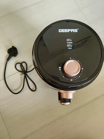 BRAND NEW Geepas Air Fryer for Healthy Cooking